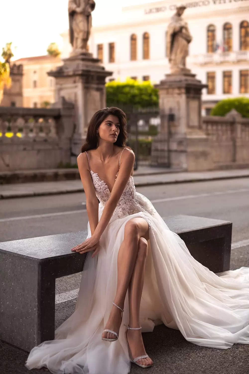 Made 4 Love” Bridal Collection by Eva Lendel : Alessia