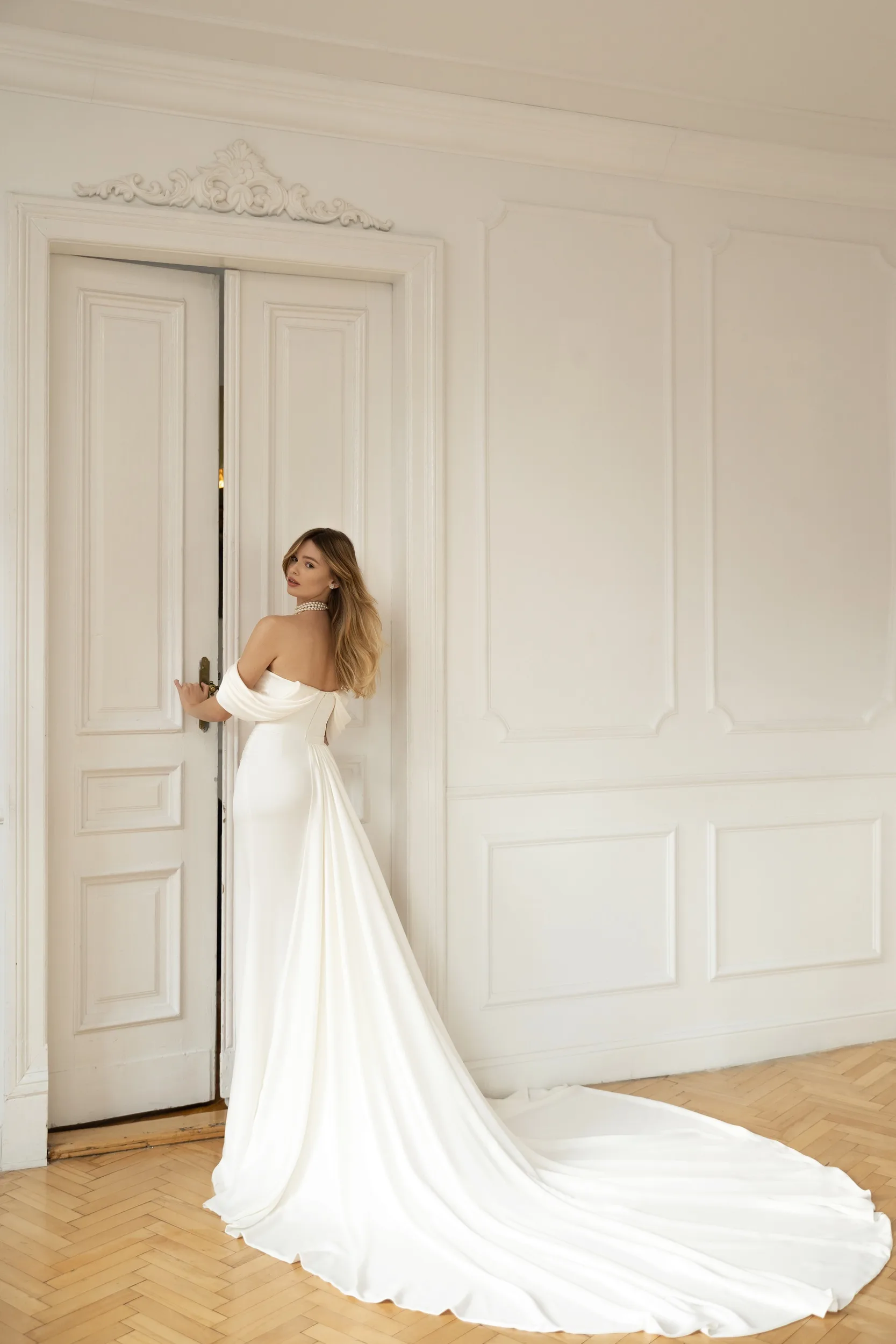 eva lendel off the shoulder dress Mori Eva Lendel off shoulder cuff plain Wedding Dress Chameleon