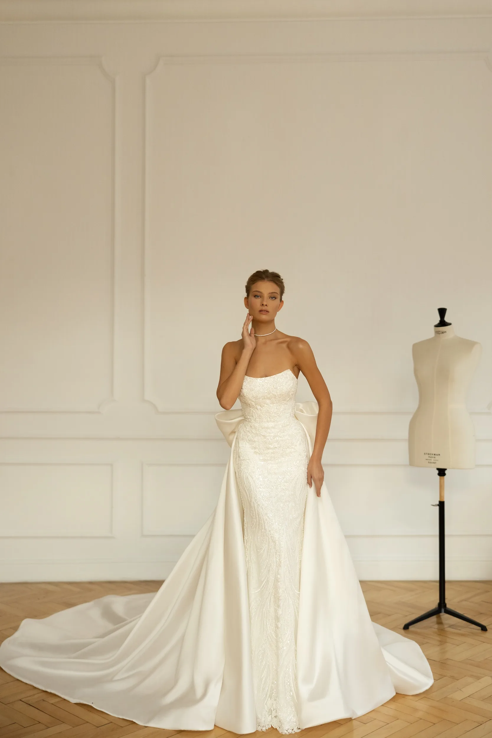 Lanvee - Eva Lendel | Luxury bridal fashion brand