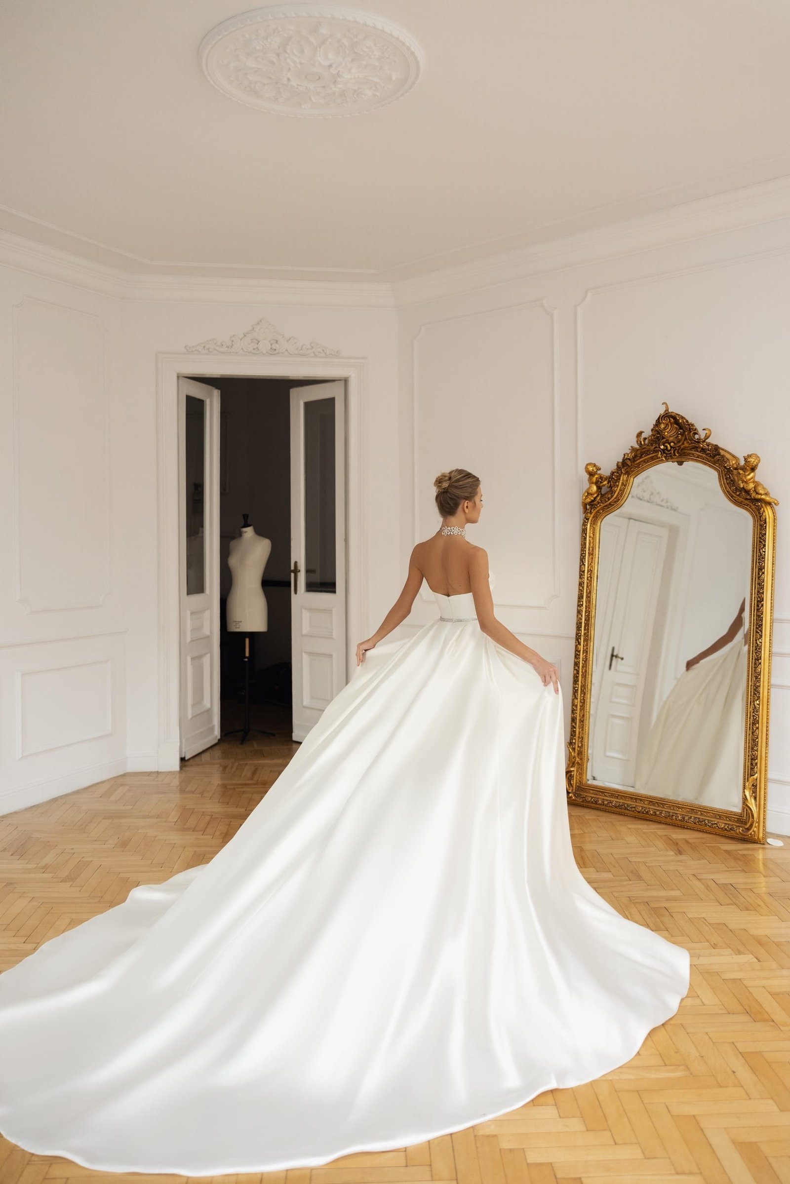 Oranta dress 5 by Eva Lendel from Less is More 2023