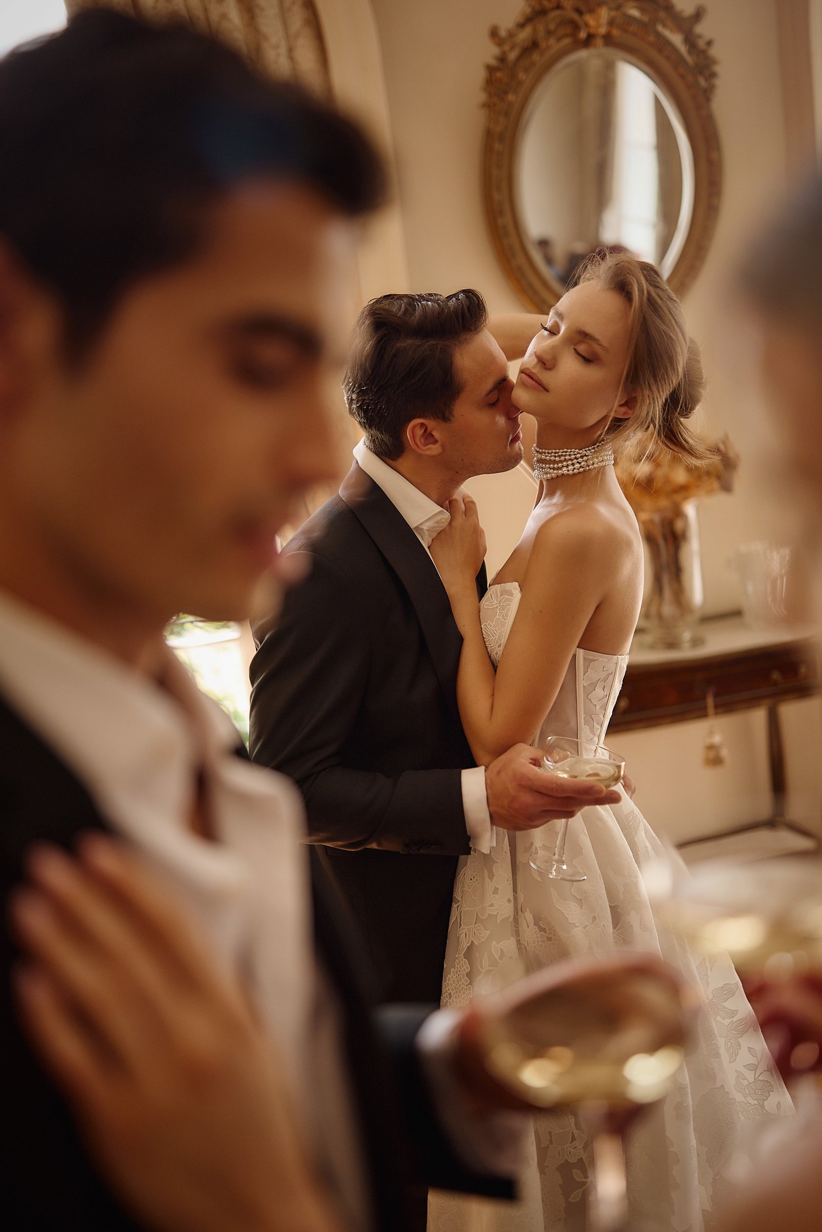 Laguna 4 wedding dress by Eva Lendel from Love Story collection