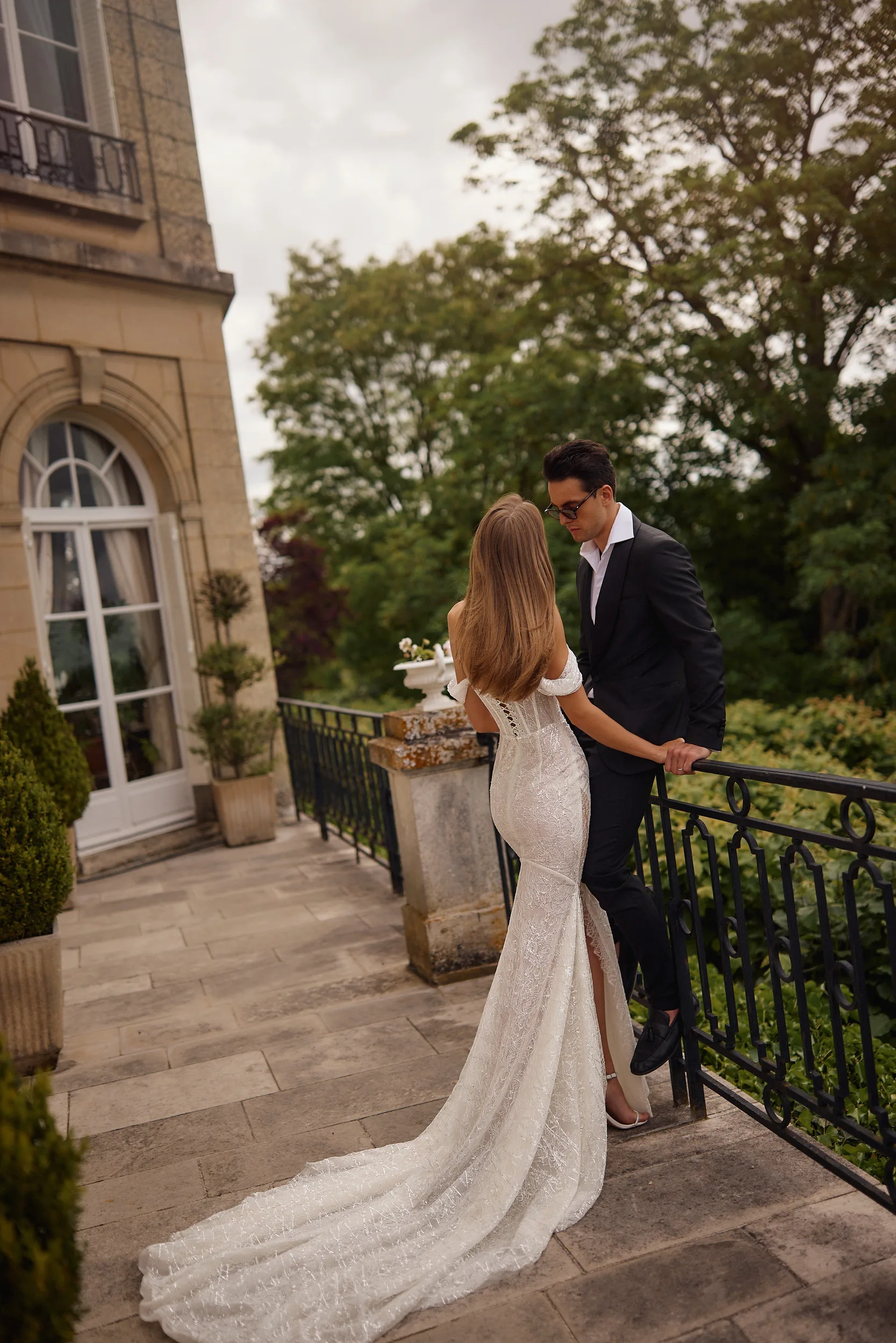 Saga - Eva Lendel | Luxury bridal fashion brand