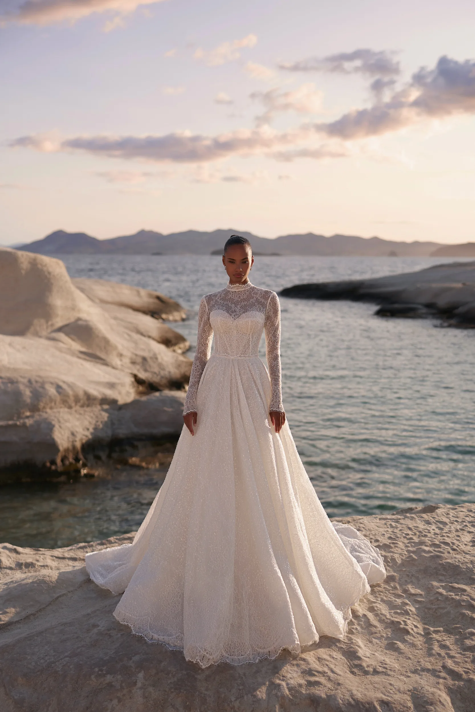 Linden - Eva Lendel | Luxury bridal fashion brand