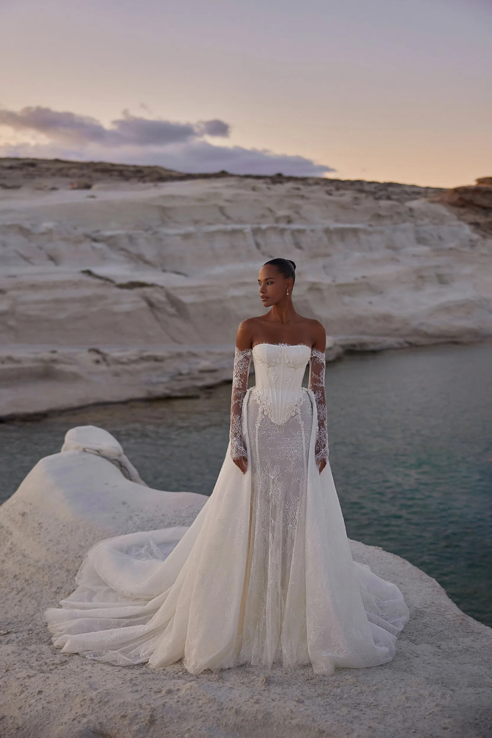 Milos - Eva Lendel | Luxury bridal fashion brand