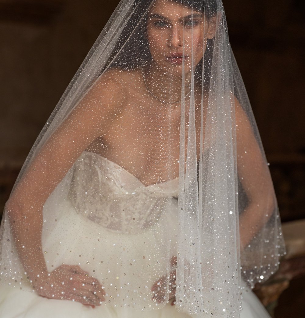 Bridal Trends 2022 - 2023 | Future and current wedding dress trends 2022 Real brides in wedding dresses of different styles by Eva Landel design - 13