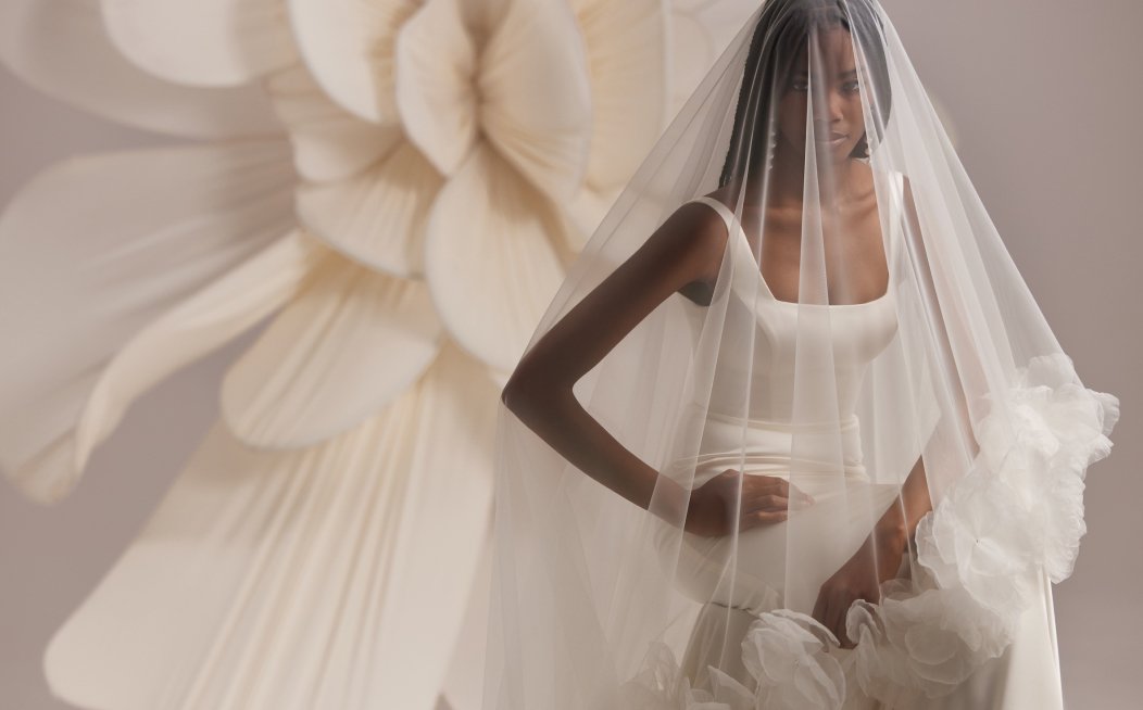 Bridal Veils, Capes & Gloves: How to Compliment Your Wedding Dress in 2025 - 1
