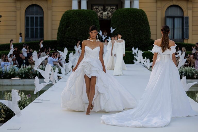 Eva Lendel in Barcelona: Less is More VI and Modern Minimalist Bridal Fashion